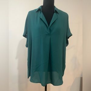 LUSH Green Short Sleeve Blouse Sz XL
